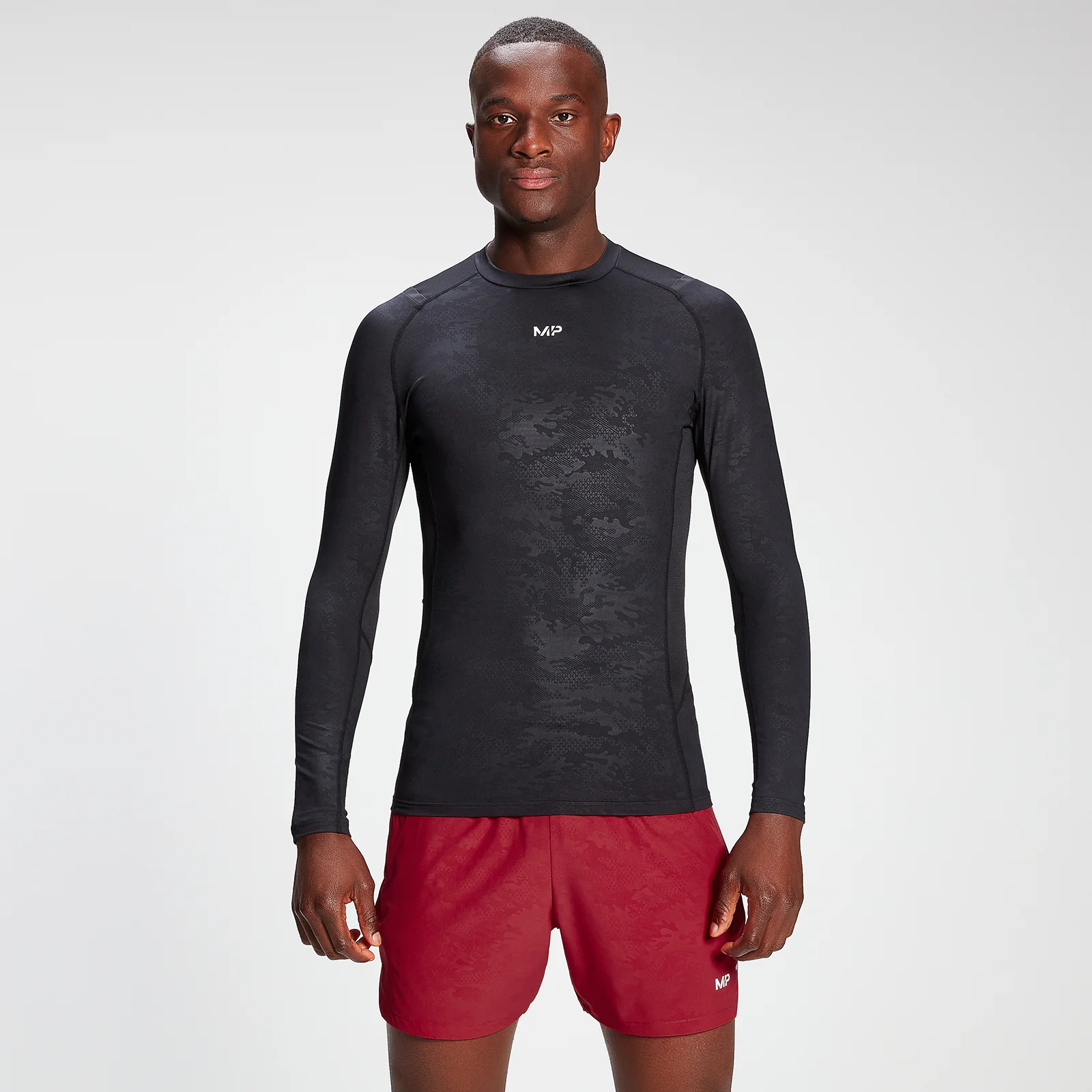 MP Men's Engage Long Sleeve Baselayer - Black - XS Image 1
