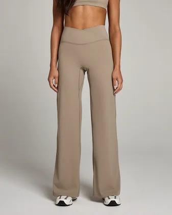 MP Women's Studio Cross Over Wide Leg Legging - Light Taupe